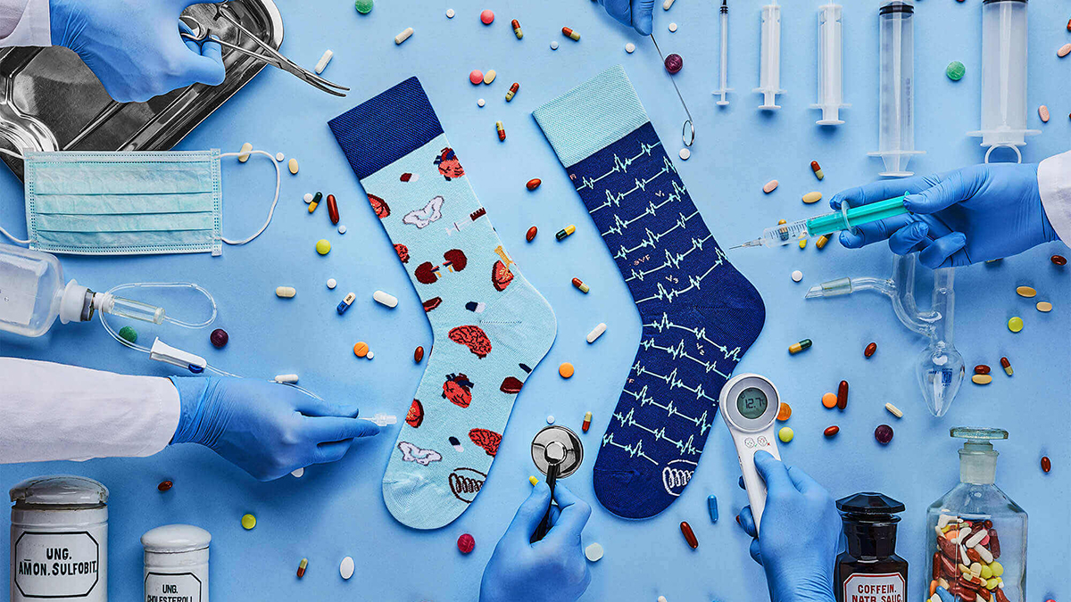 Asymetryczne skarpetki Many Mornigns - Dr Sock